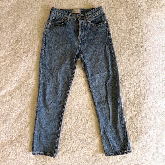 Everlane The ’90s Cheeky® Jean in mid blue - Picture 1 of 2